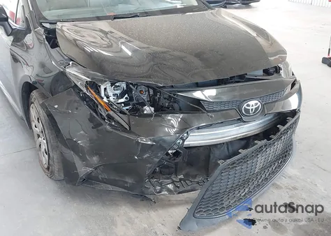 2021 Toyota Corolla Le z USA, uszkodzony, nr VIN 5YFEPMAE1MP191250